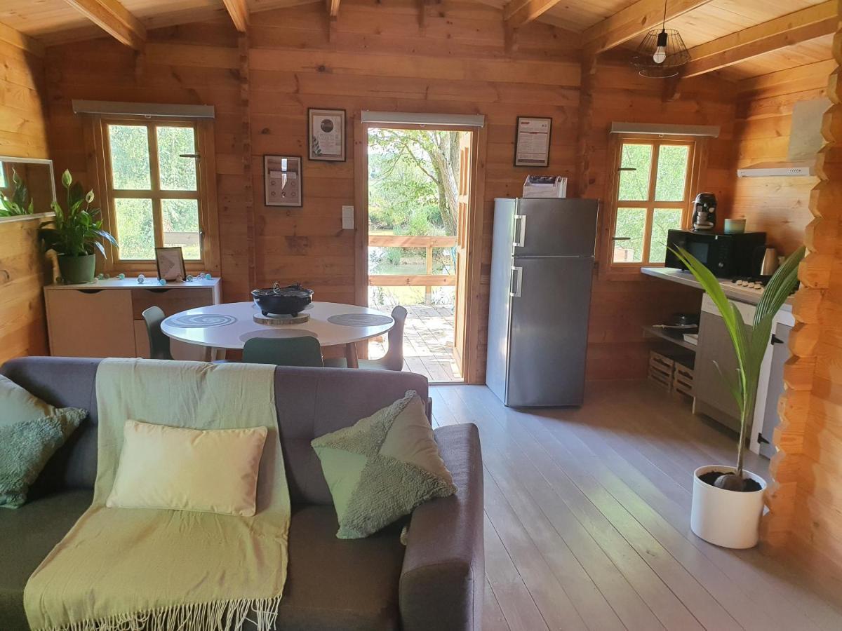 DOMAINE DES GALLINACES CHALET SUSSEX 2-4p Marigny-les-Reullee Exterior foto
